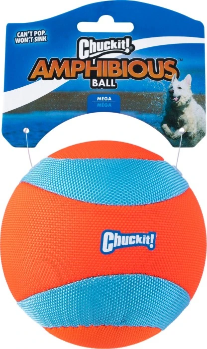 Chuckit! Amphibious Mega Ball Koiran Lelu 4 Chuckit! Amphibious Mega Ball Koiran Lelu - Image 2